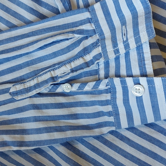 Talbots Blouse - Picture 3 of 7